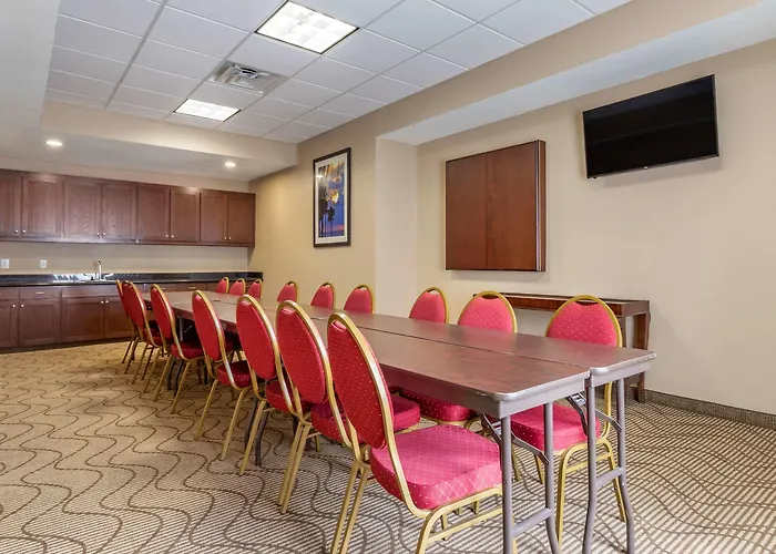 Comfort Inn & Suites Port Arthur-Port Neches