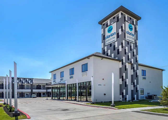 Clarion Pointe Port Arthur-Beaumont South
