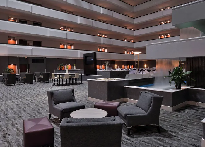Holiday Inn Hotel And Suites Beaumont-Plaza I-10 & Walden By Ihg